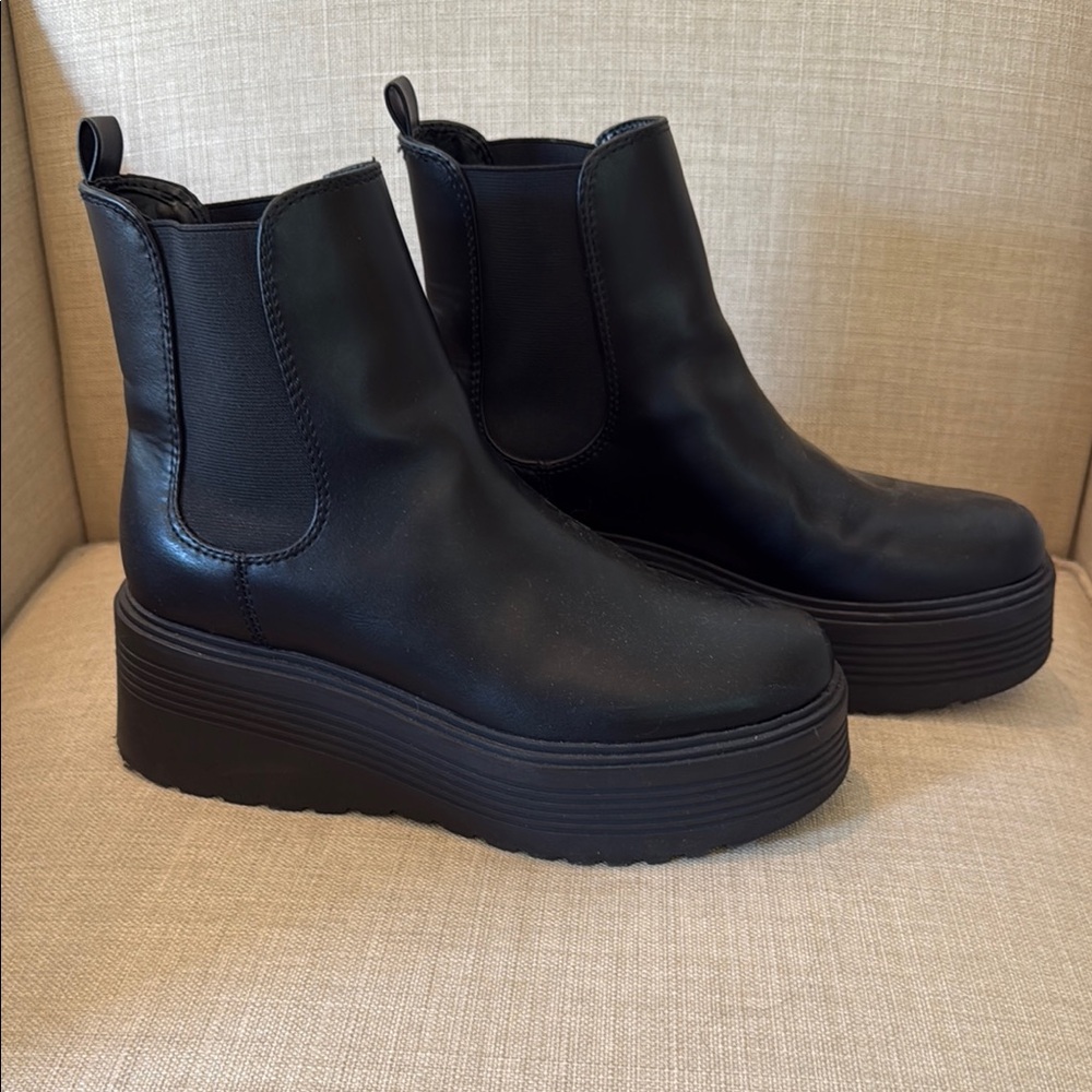 Nine West Black Platform Ankle Boots 9.5